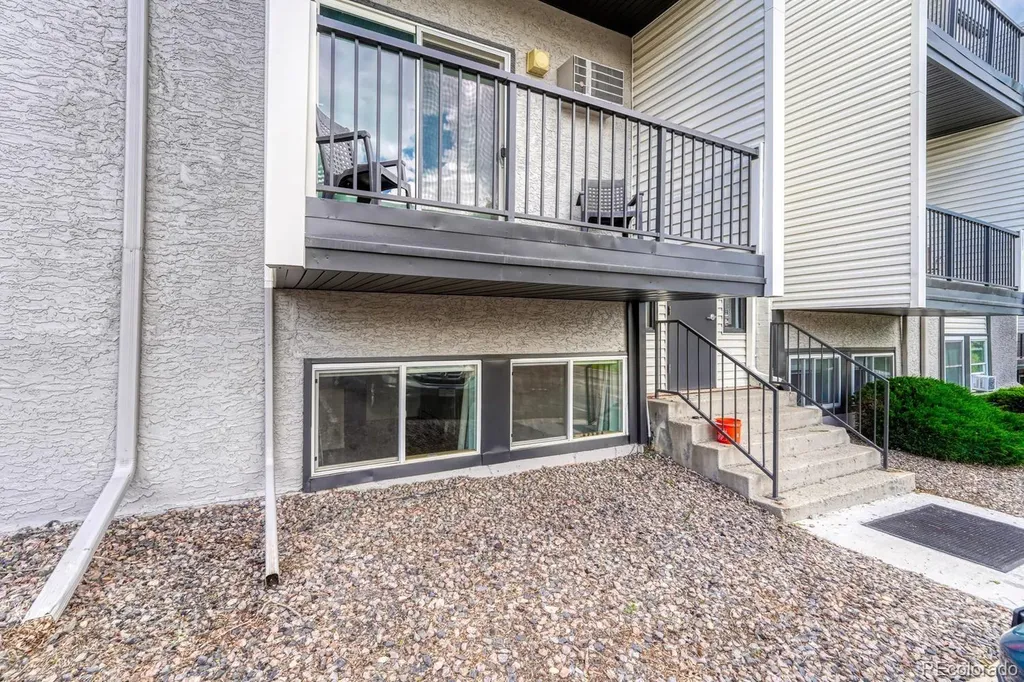 451 Golden Circle Golden CO 80401