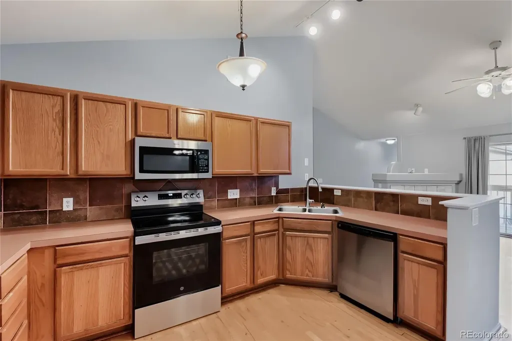 3252 E 103rd Drive Thornton CO 80229