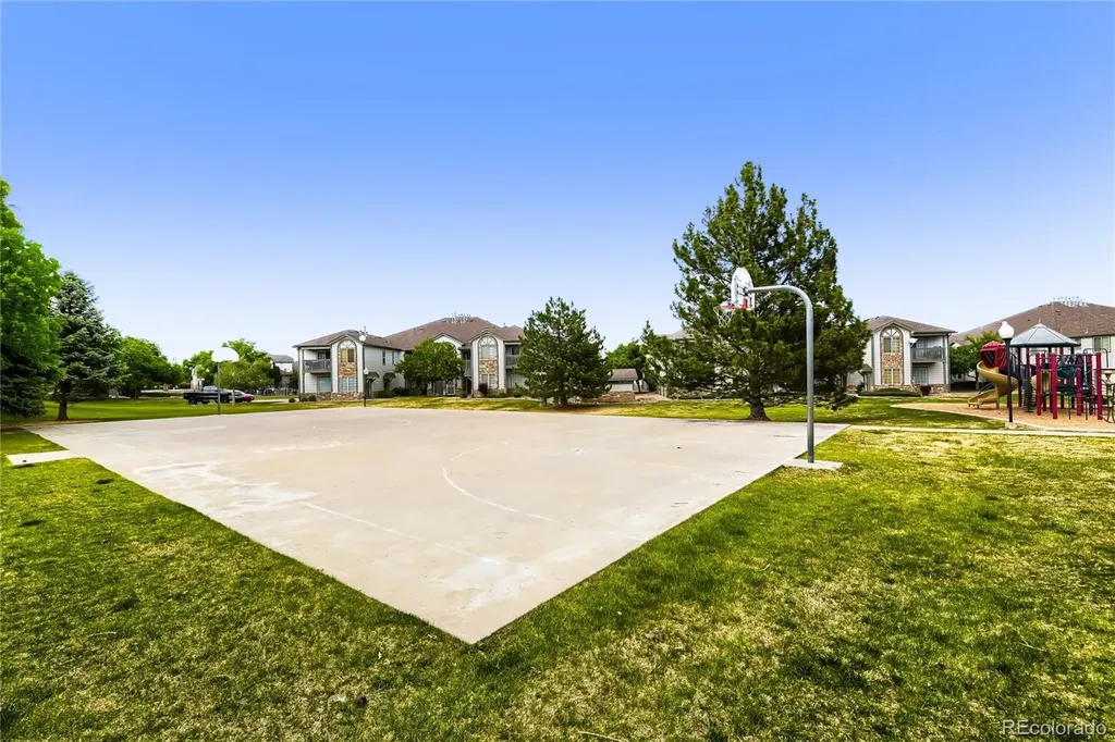 3252 E 103rd Drive Thornton CO 80229