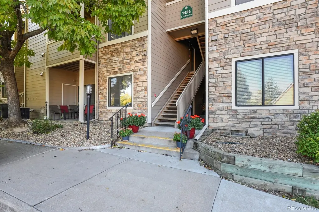 7454 S Alkire Street Littleton CO 80127