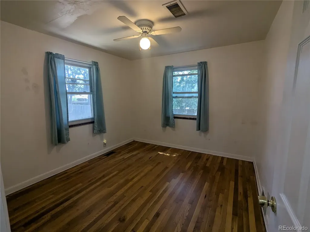1676 S Wolcott Court Denver CO 80219