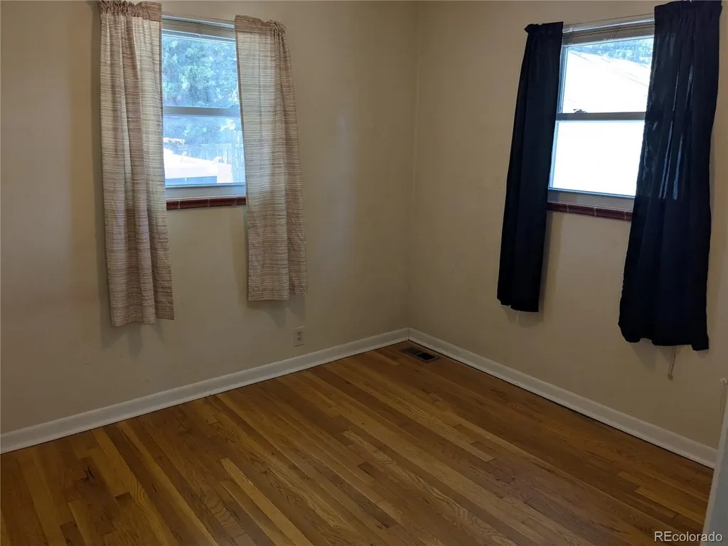 1676 S Wolcott Court Denver CO 80219