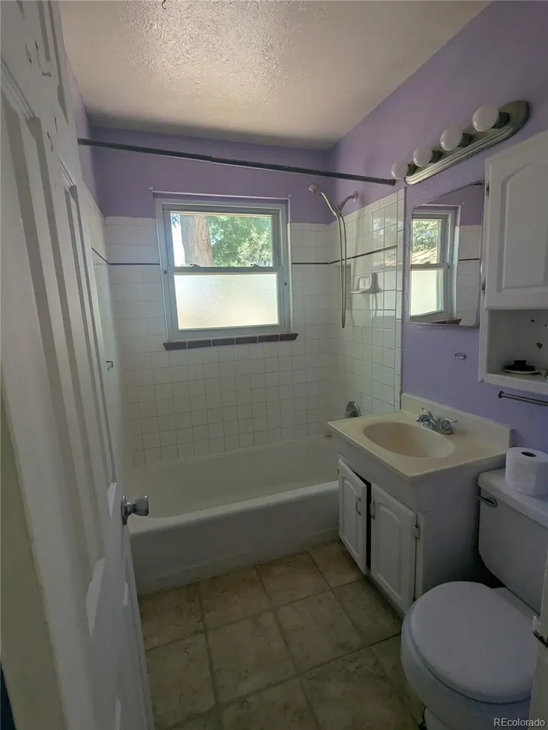 1676 S Wolcott Court Denver CO 80219