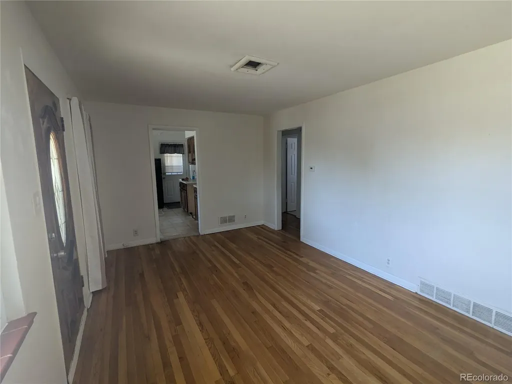 1676 S Wolcott Court Denver CO 80219