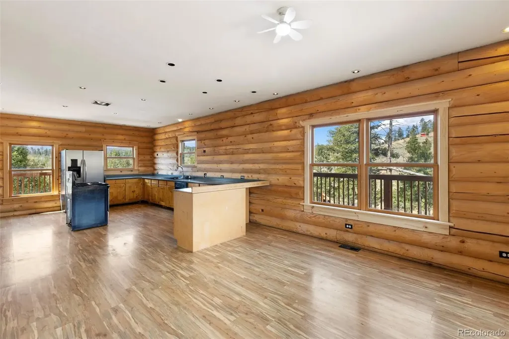 392 Brooks Lane Woodland Park CO 80863