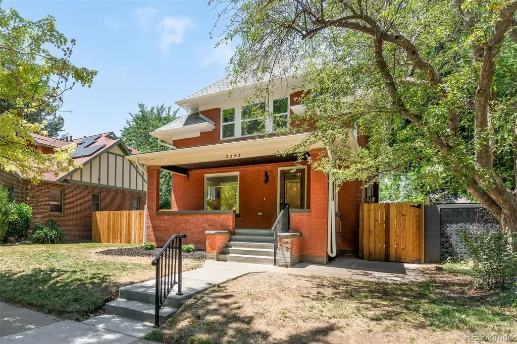 2343 Dahlia Street Denver CO 80207