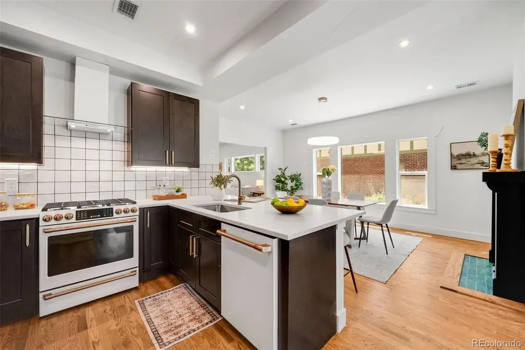 2343 Dahlia Street Denver CO 80207