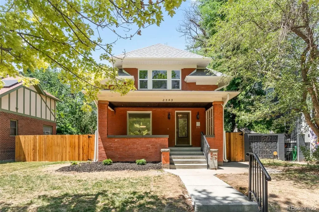 2343 Dahlia Street Denver CO 80207