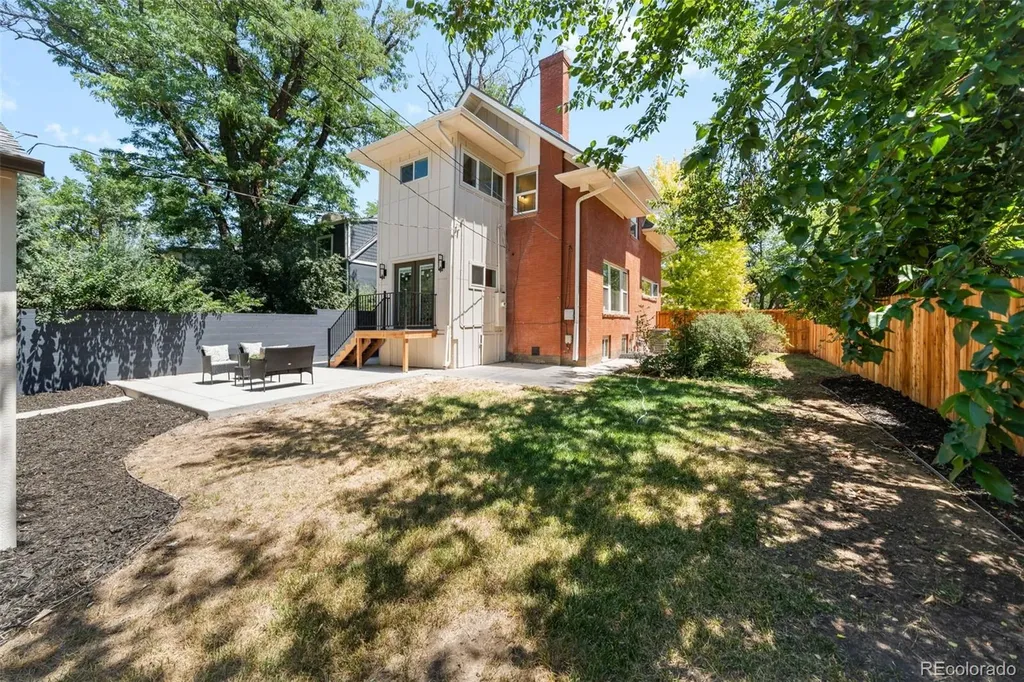 2343 Dahlia Street Denver CO 80207