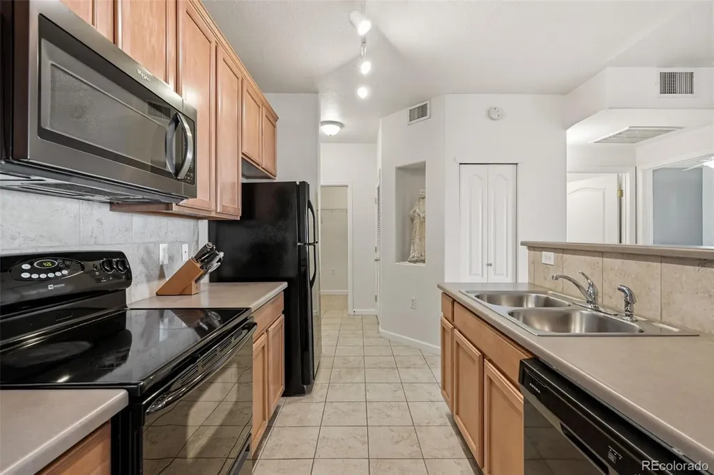 5536 Lewis Court Arvada CO 80002