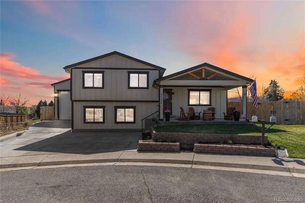 9724 W Polk Place Littleton CO 80123