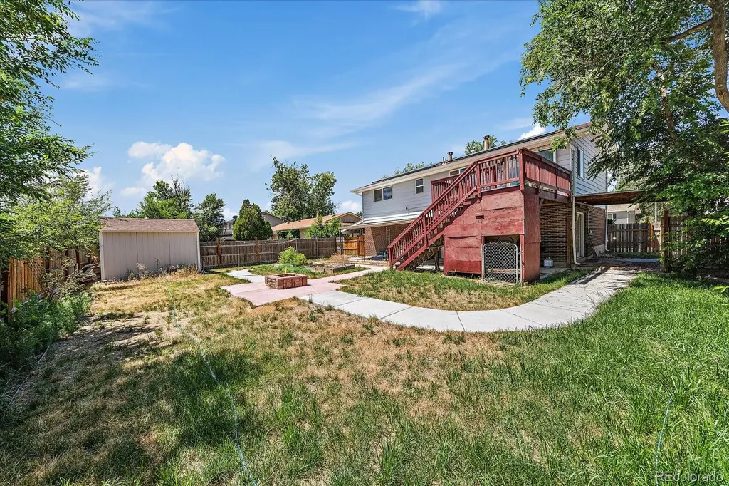 5042 Scranton Street Denver CO 80239