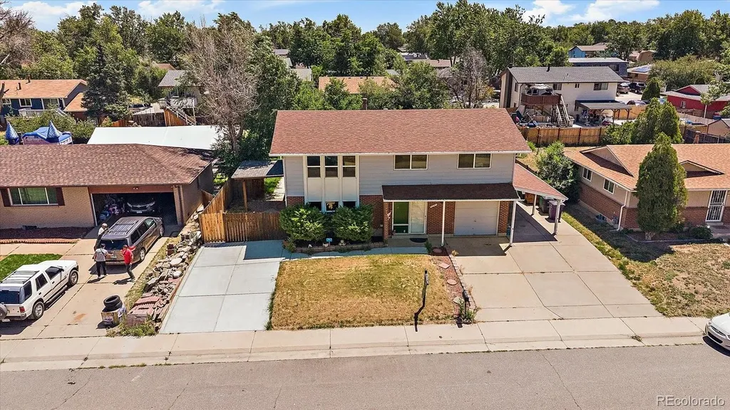 5042 Scranton Street Denver CO 80239