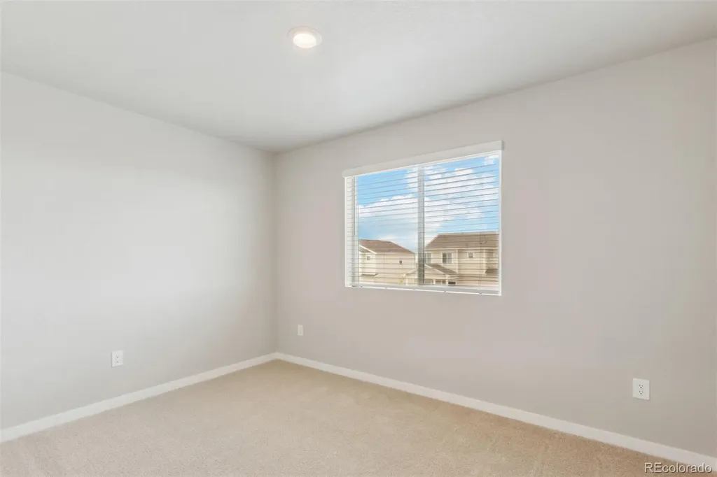 48290 Shetland Drive Bennett CO 80102