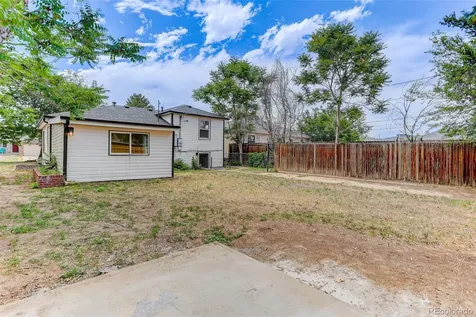 2348 Nome Street Aurora CO 80010
