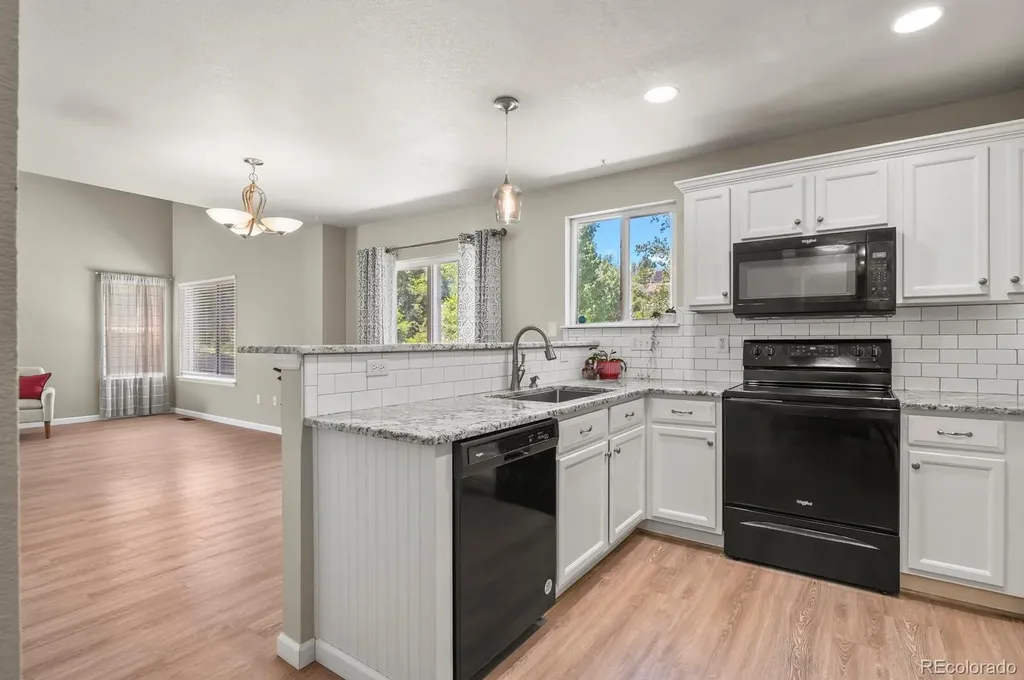 5125 Weaver Drive Colorado Springs CO 80922