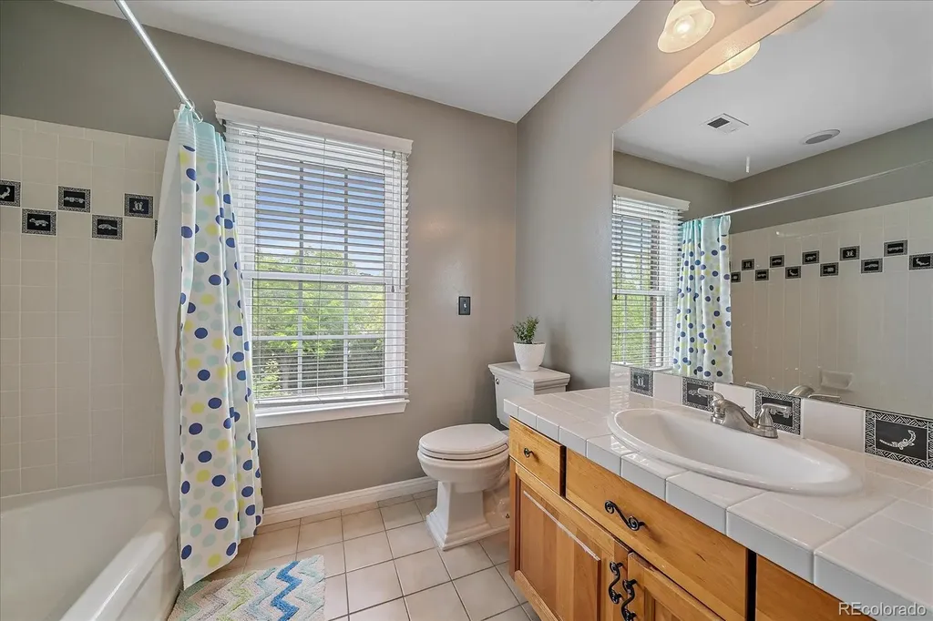 2813 Spruce Street Denver CO 80238