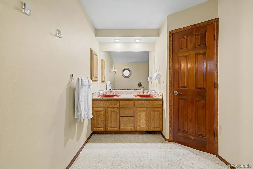 725 Country Drive Monument CO 80132