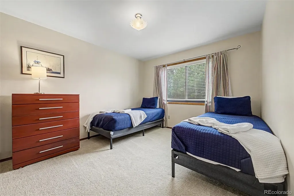 725 Country Drive Monument CO 80132