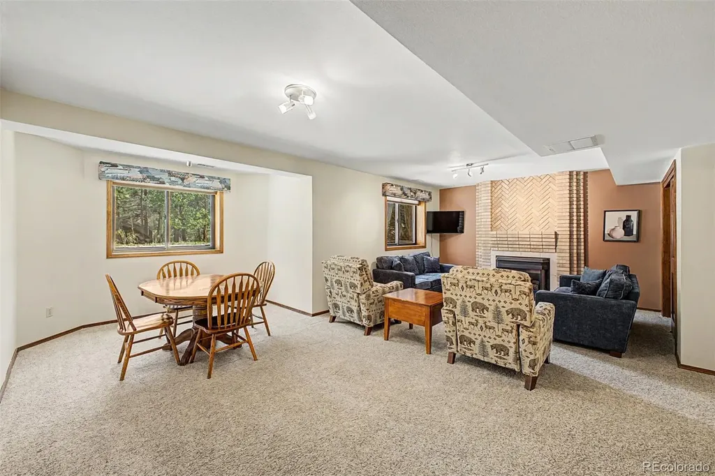 725 Country Drive Monument CO 80132