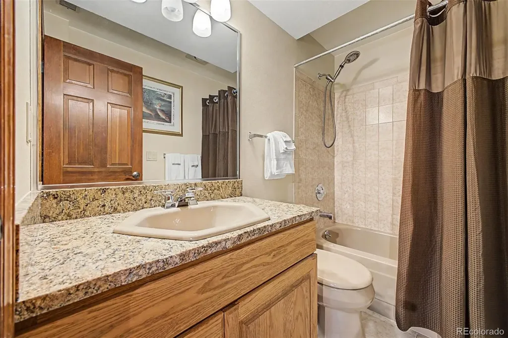 725 Country Drive Monument CO 80132