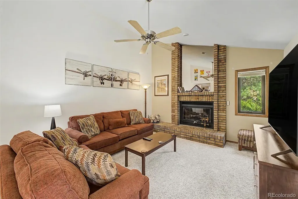 725 Country Drive Monument CO 80132