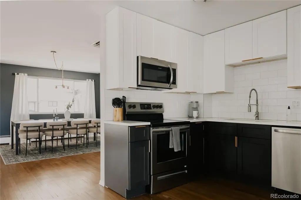 5390 Raritan Way Denver CO 80221