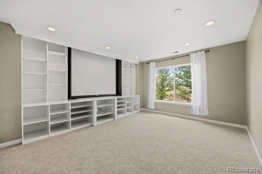 440 Elizabeth Street Dacono CO 80514