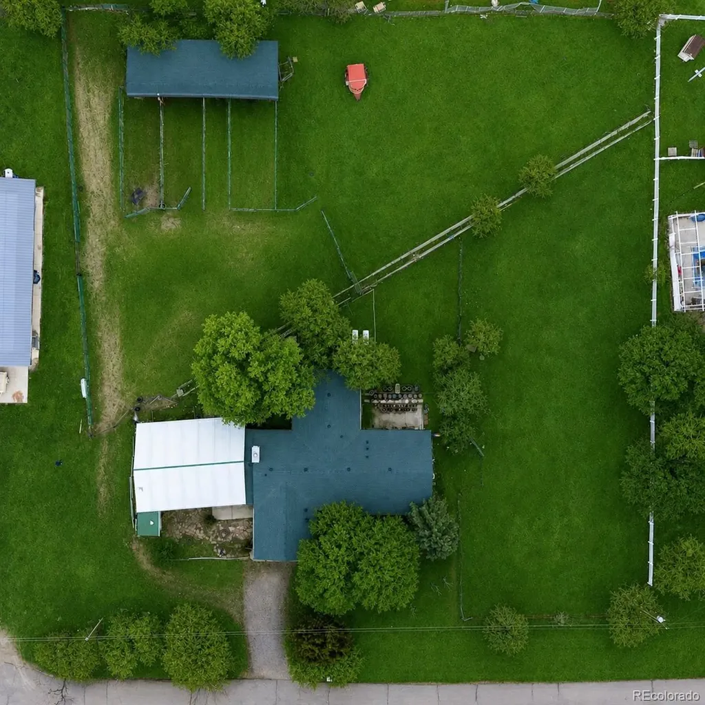 6263 Laodicea Road Longmont CO 80503