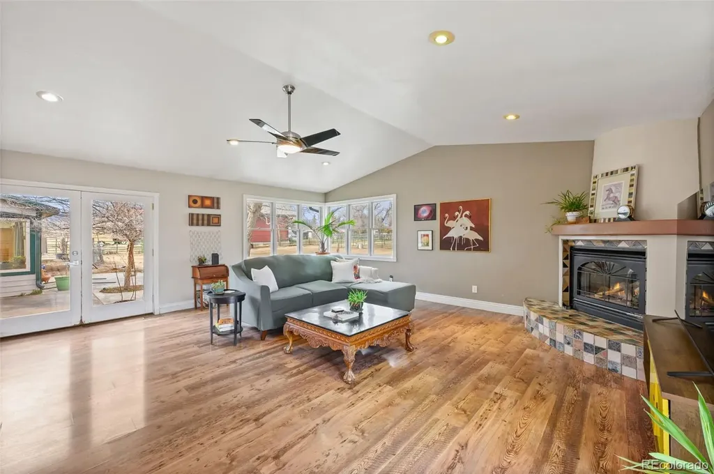 6263 Laodicea Road Longmont CO 80503