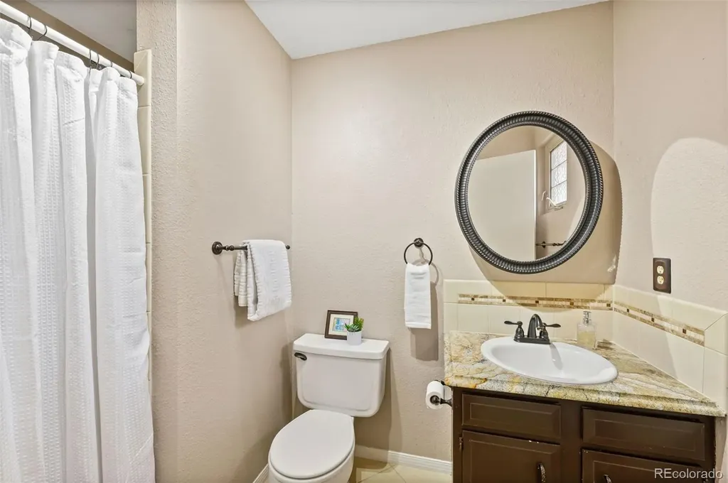 6263 Laodicea Road Longmont CO 80503