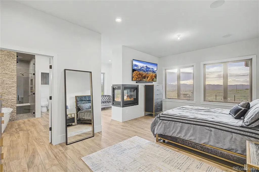 5828 Aspen Leaf Drive Littleton CO 80125