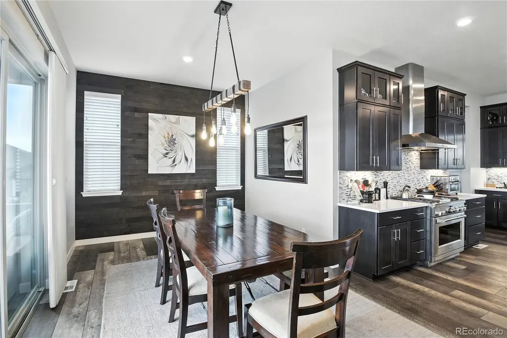 9538 Bear River Street Littleton CO 80125