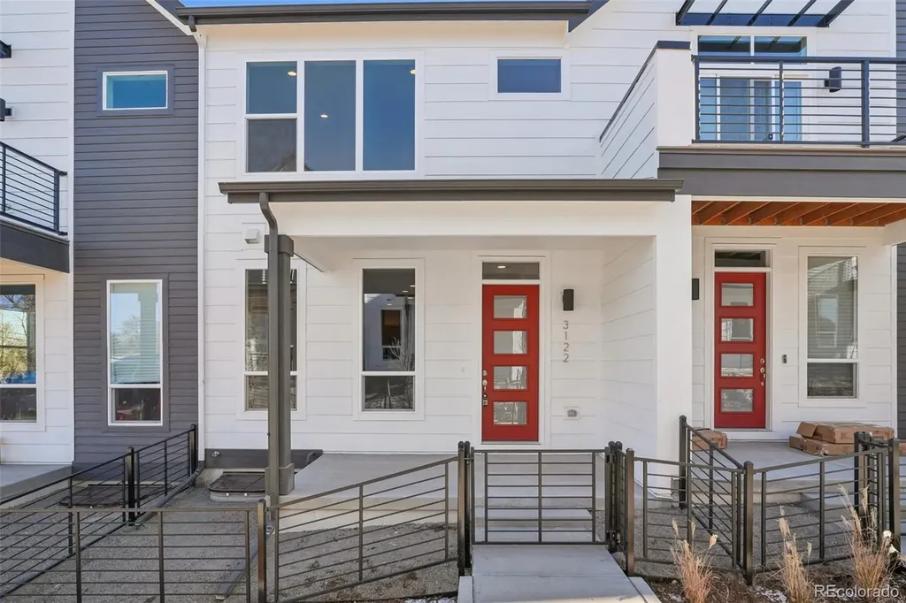 3122 W Bonfils Place Denver CO 80236