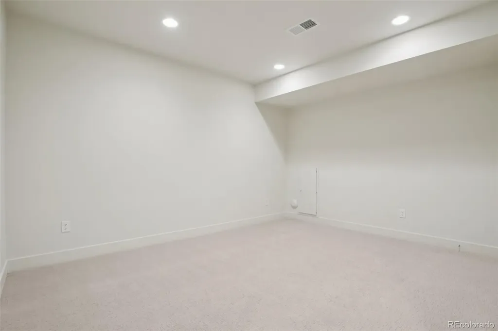 3122 W Bonfils Place Denver CO 80236
