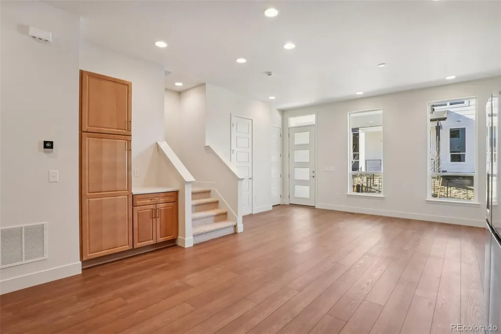 3122 W Bonfils Place Denver CO 80236