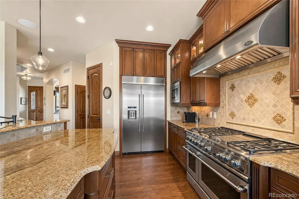 5759 Pelican Shores Drive Longmont CO 80504