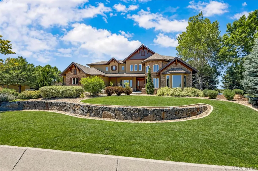 5759 Pelican Shores Drive Longmont CO 80504