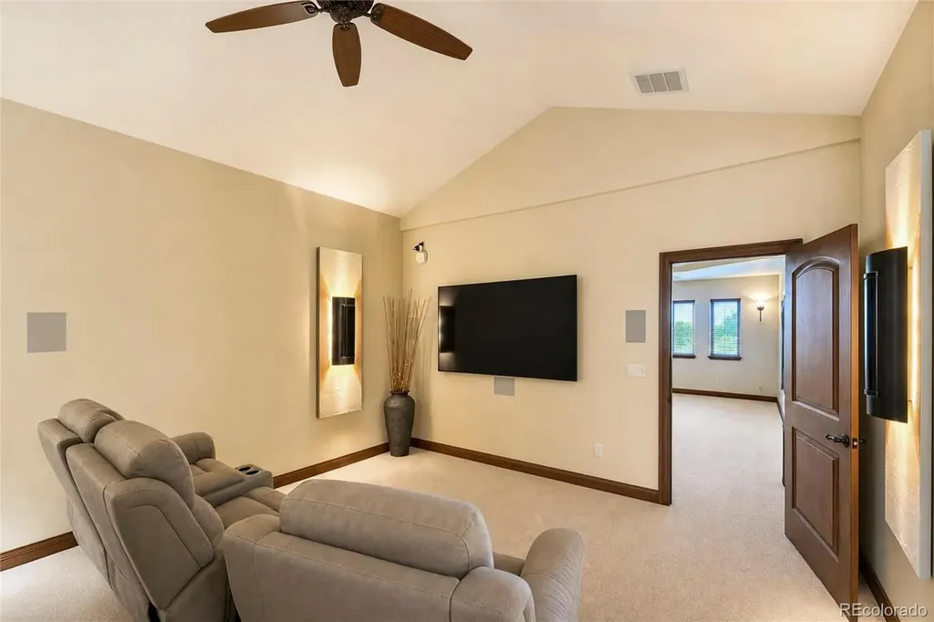 5759 Pelican Shores Drive Longmont CO 80504