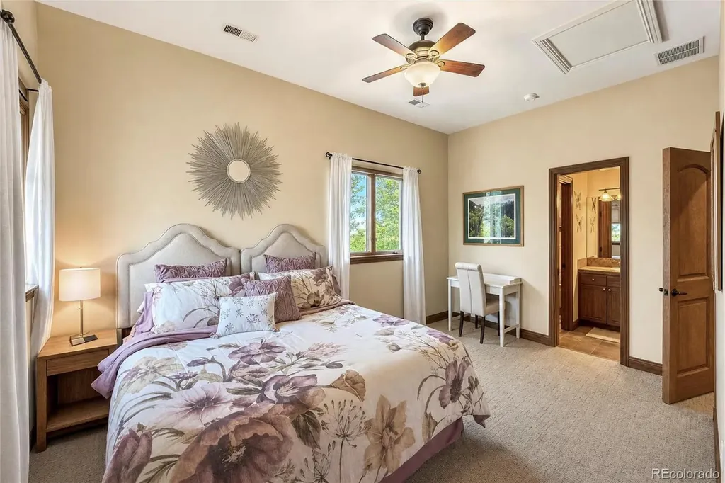 5759 Pelican Shores Drive Longmont CO 80504