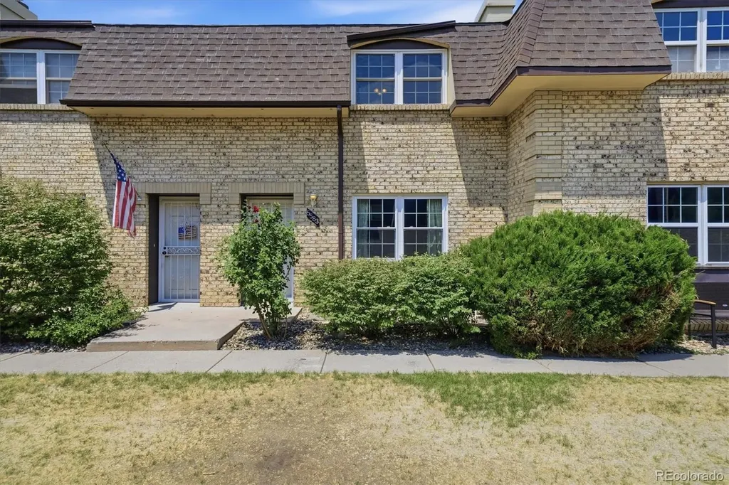 5583 S Lowell Boulevard Littleton CO 80123