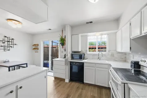 5583 S Lowell Boulevard Littleton CO 80123