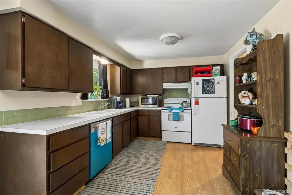 1327 E 21st Street Loveland CO 80538