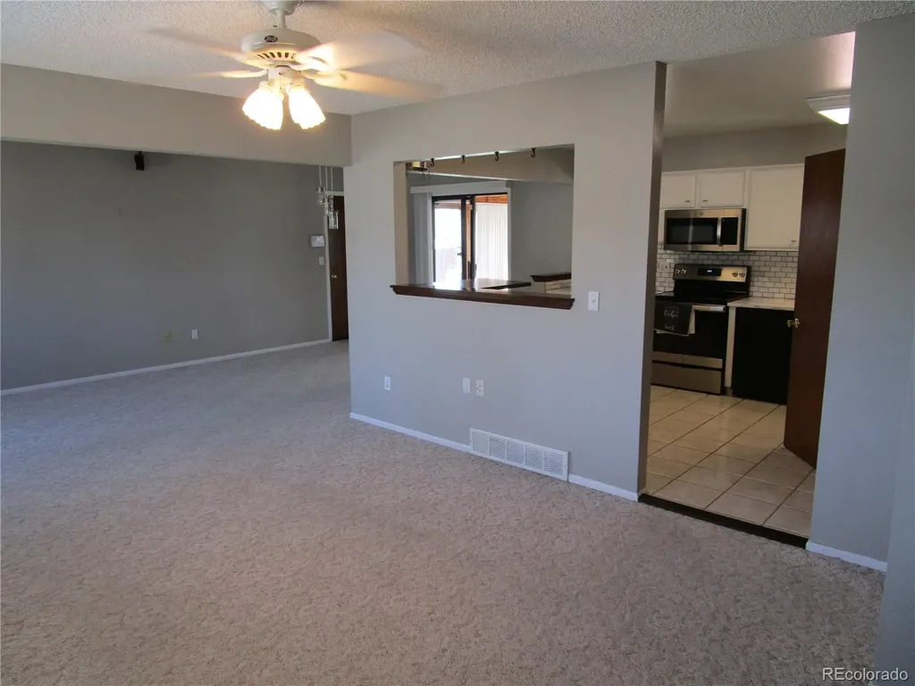 1093 S Macon Way Aurora CO 80012