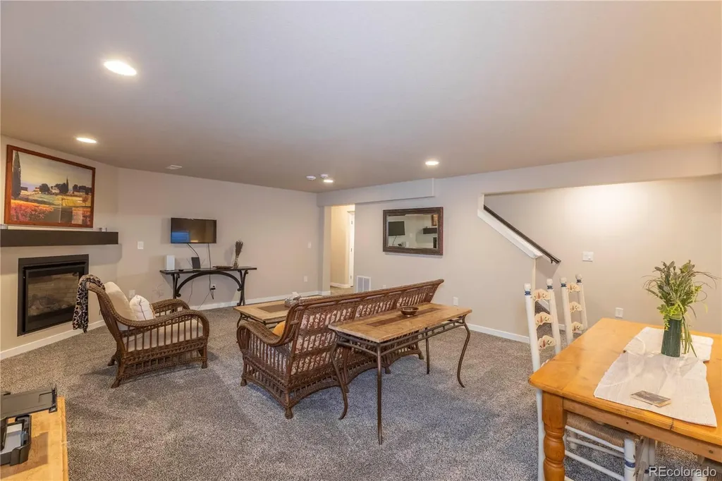 2752 Pony Club Lane Colorado Springs CO 80922