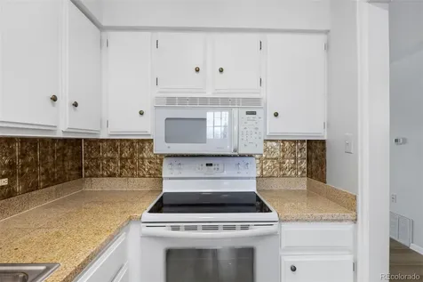7110 S Gaylord Street Centennial CO 80122