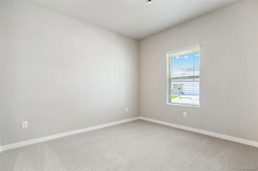 48260 Shetland Drive Bennett CO 80102