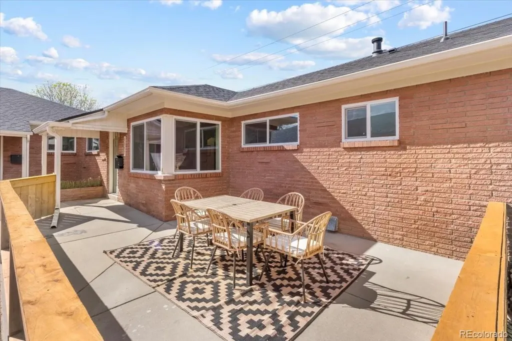 3383 N Kearney Street Denver CO 80207
