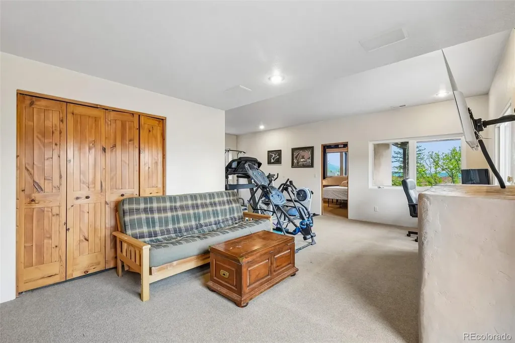 706 Orion Starview Colorado Springs CO 80906