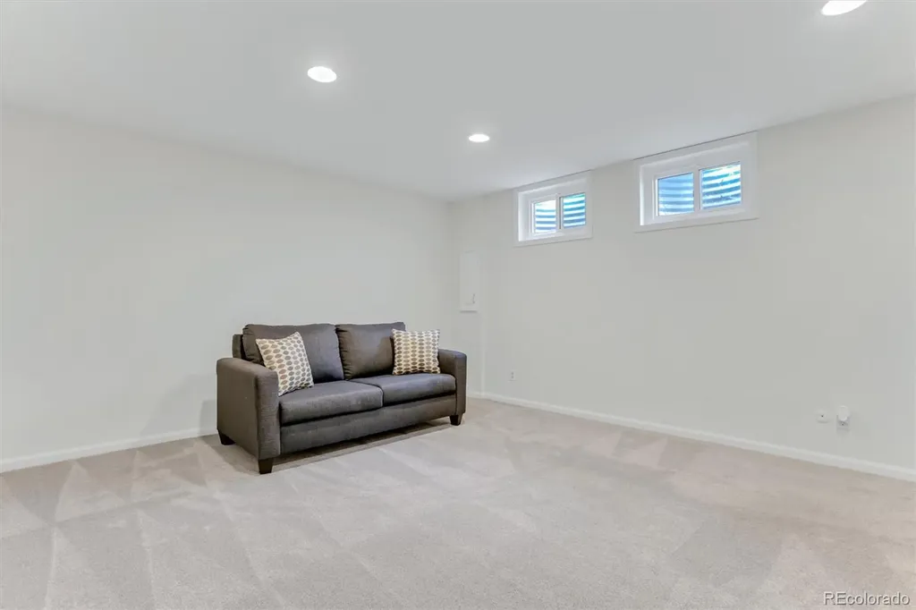 2433 E Fremont Court Littleton CO 80122